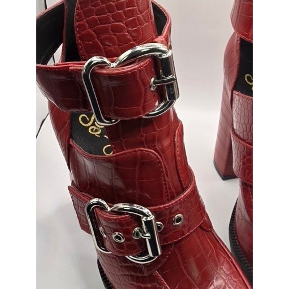 So Me YONCE Women's Red Croc Embossed Platform Buckle Chunky Heel Ankle Boot 6.5 - Picture 9 of 9